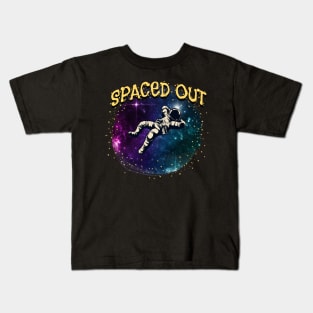 Chillin - Stoner - Laid Back - Spaced Out Kids T-Shirt